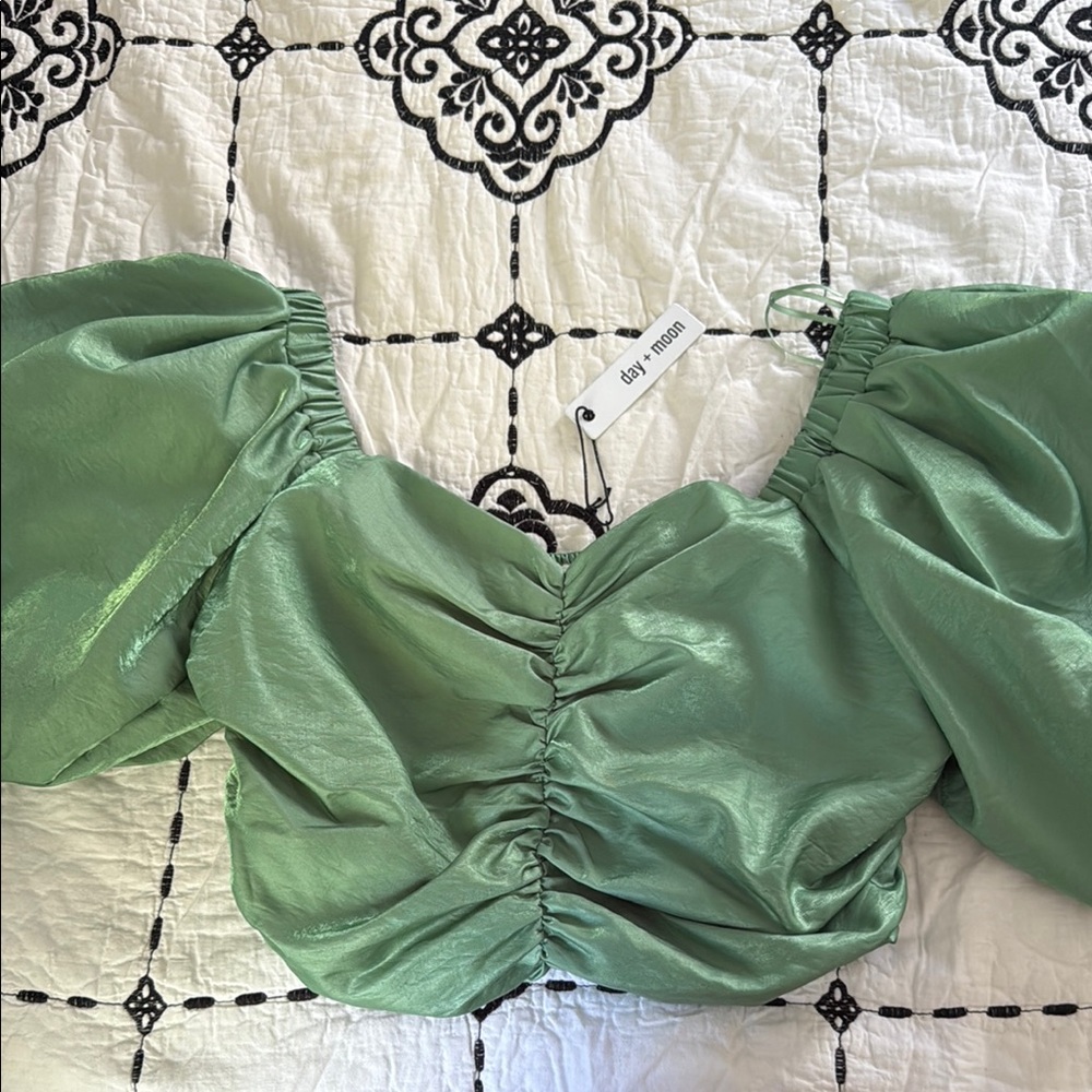 Green Ruched Puff Sleeve Blouse